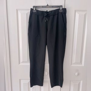 Women’s Lululemon stretch trouser capris